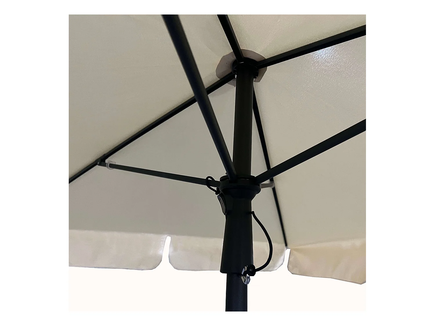 Ombrellone da giardino FLOKS con protezione UV beige peso 2,8 kg dimensioni 200x123x235 cm