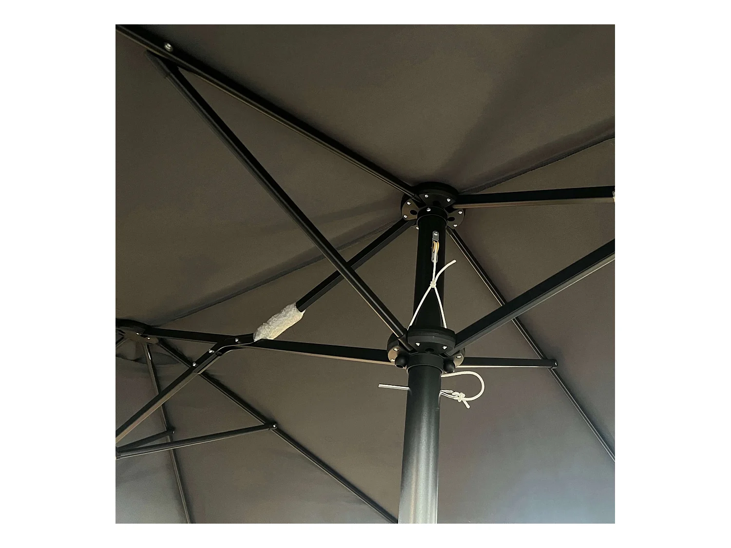 Tuinparasol TILIA Donkergrijs 245x270x460 met Handzwengel en UV-bescherming