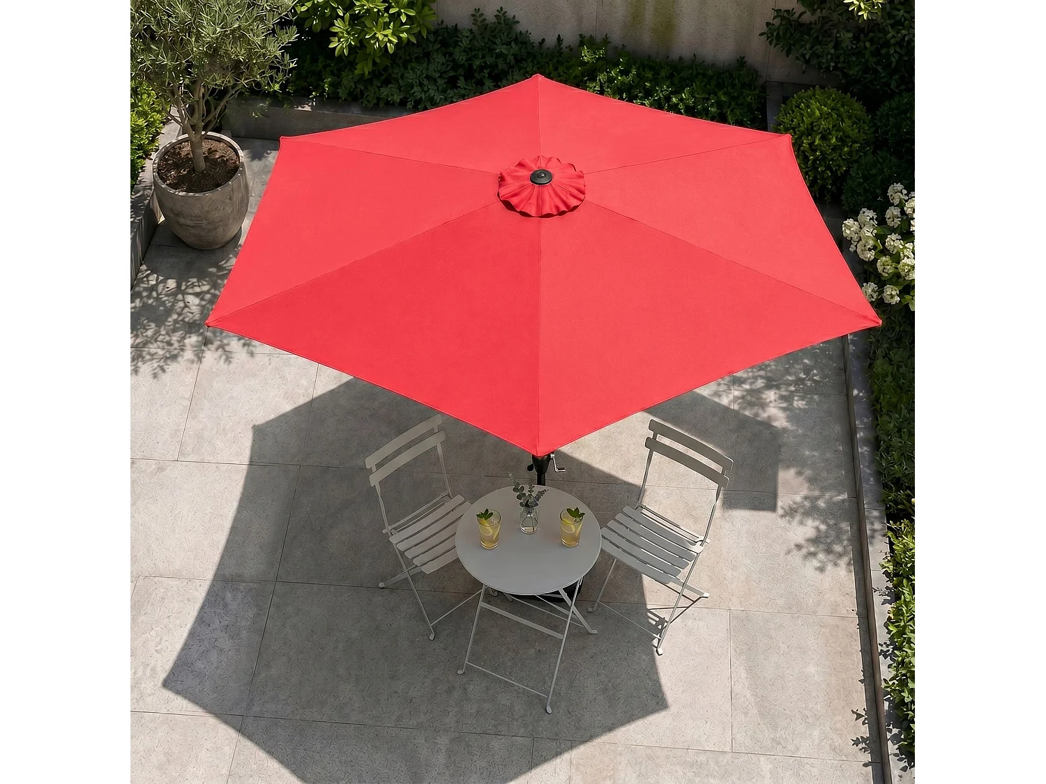 Parasol de jardin ORIENT avec inclinaison réglable en rouge, Poids 4,5 kg Dimensions L270 x l270 x H235 cm