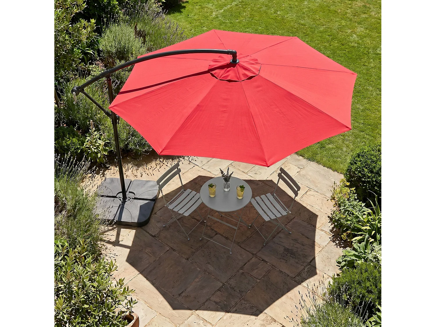 Tuinparasol ASTER / Zweefparasol Met Voet / Verstelbare Hoogte / UV-bescherming, Waterdicht / Rood / 300 x 300 x 45 cm