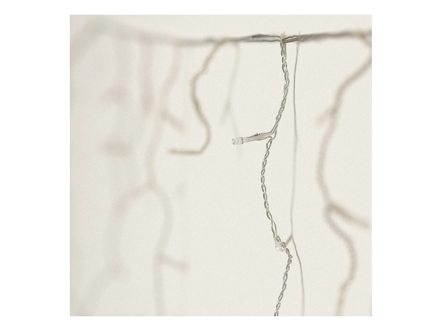 Cortina de Guirnaldas LED Exterior 6m Transparente Carámbano Blanco Cálido 2700K