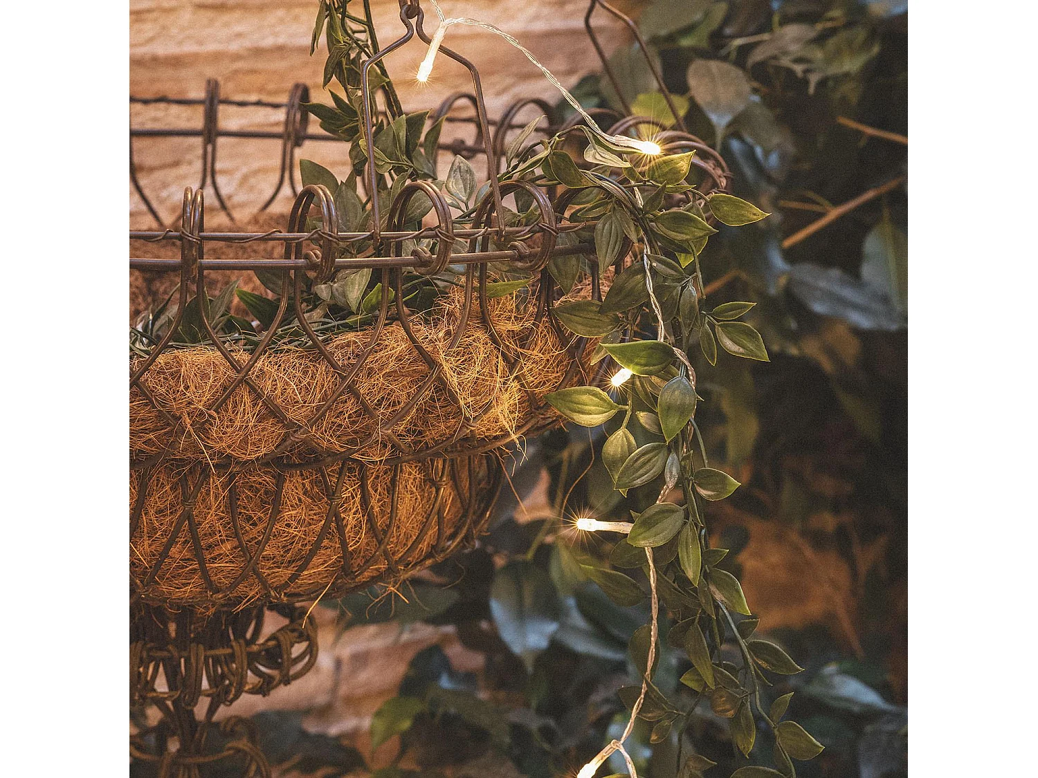 Guirlande LED Extérieure Solaire Lilac 2m 3000K Blanc chaud