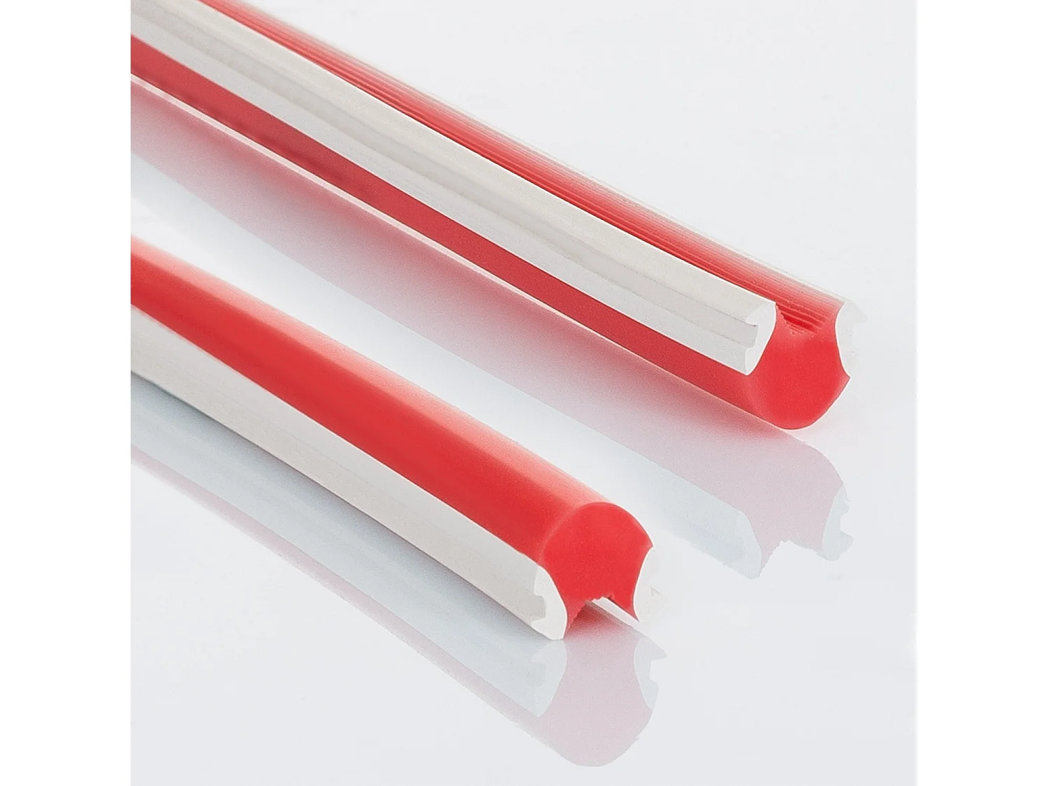 Bobine 100m Diffuseur de Silicone 8mm pour Enseigne de Néon LED Rouge