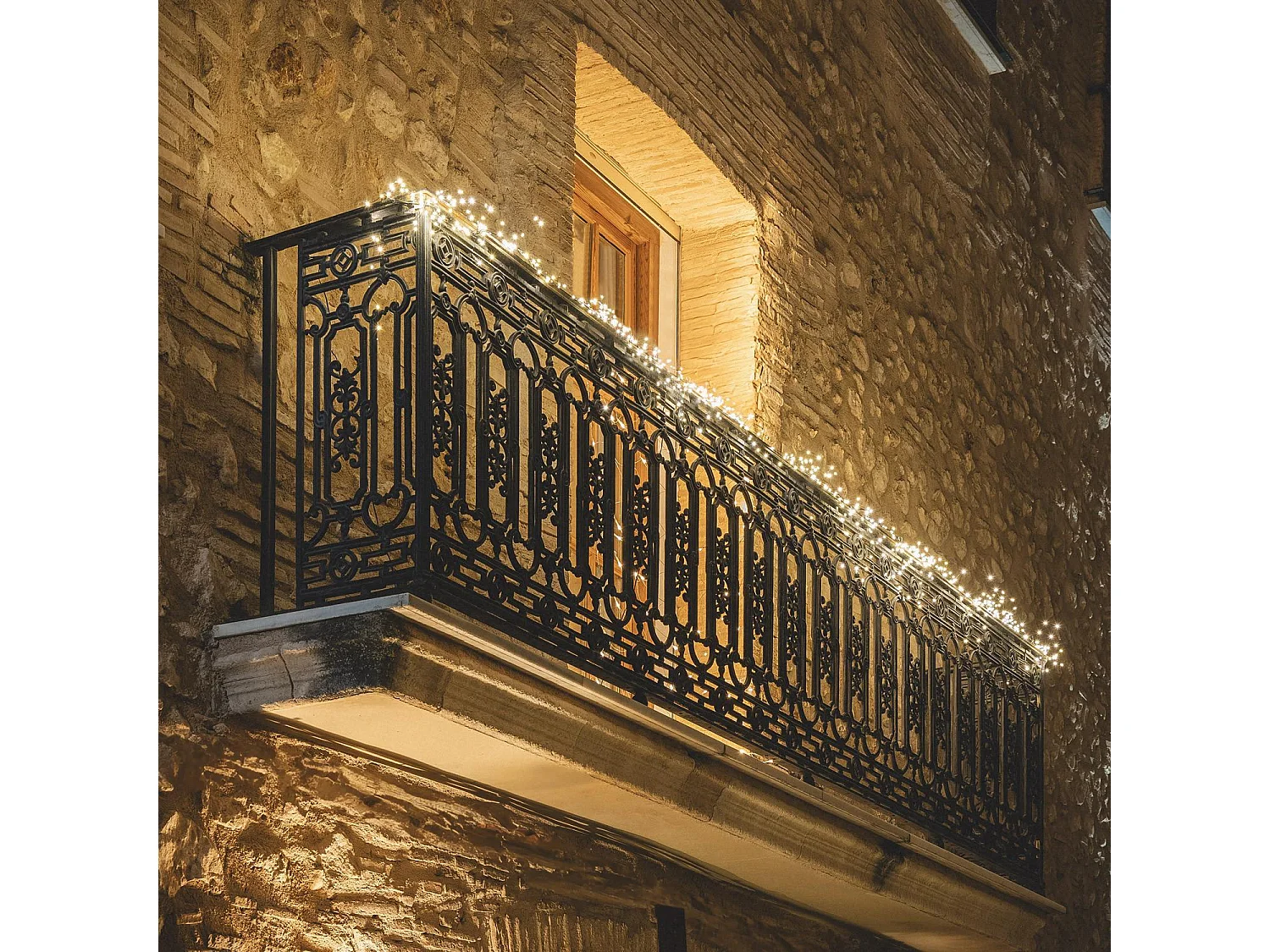 Guirlande Extérieure LED Tawi 1.5m  3000K Blanc chaud