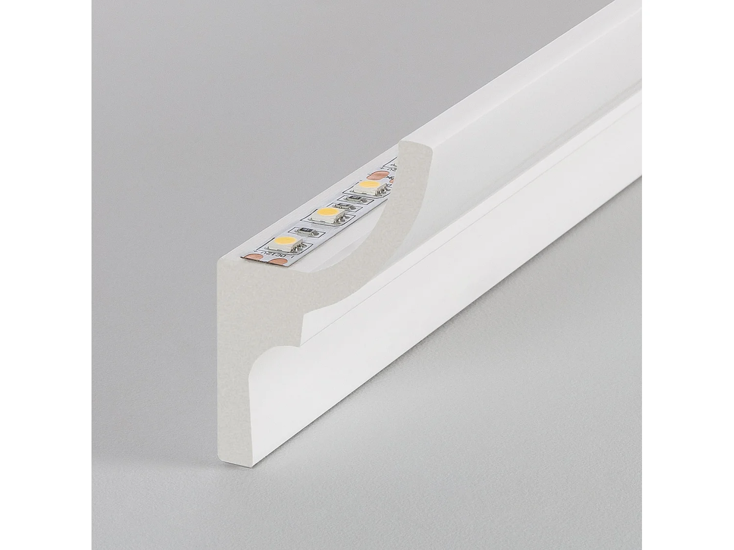 Modanatura per Striscia LED 2m Classic Bianco