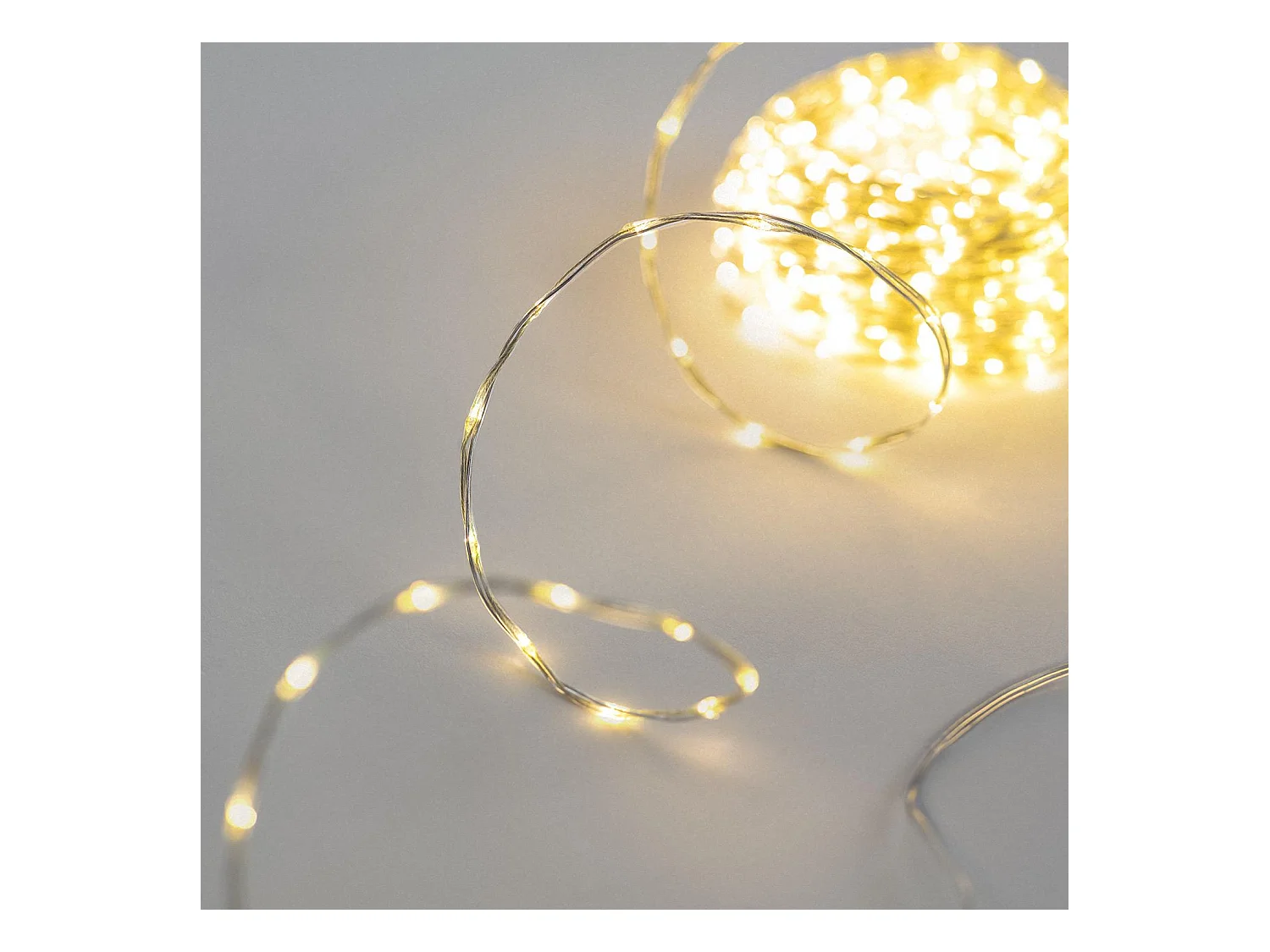 Guirnalda Exterior LED Transparente Blanco Cálido 12m Transparente