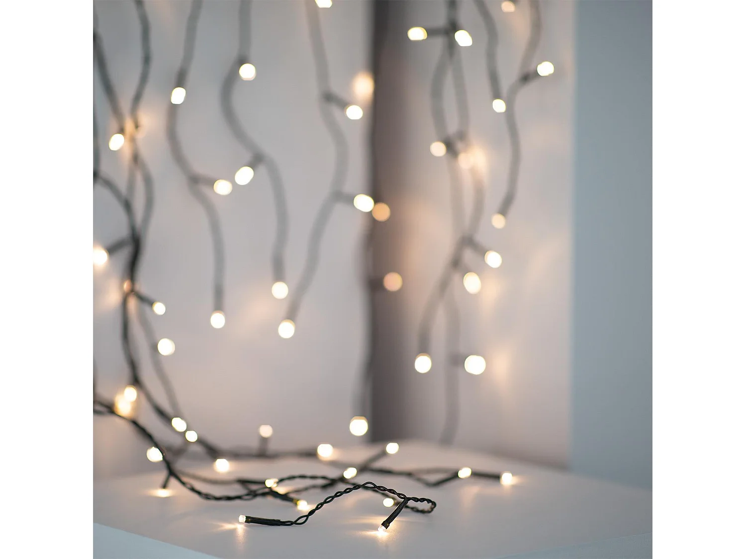 Rideau de Guirlande LED Dimmable 2.25m 3000K Blanc chaud