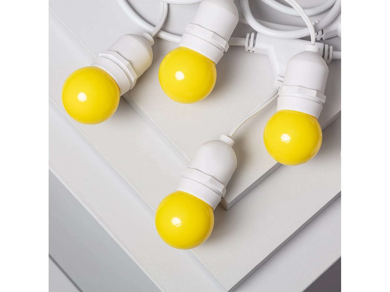 Guirnalda Exterior con Bombillas LED E27 5.5m IP65 Blanco Amarillo