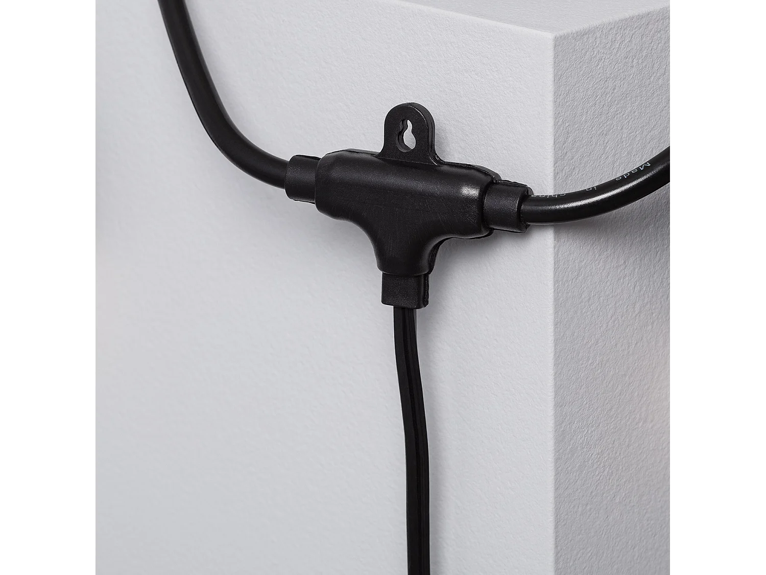 Guirnalda Exterior con Bombillas LED E27 Filamento 5.5m IP65 Negro 4000K Blanco Neutro