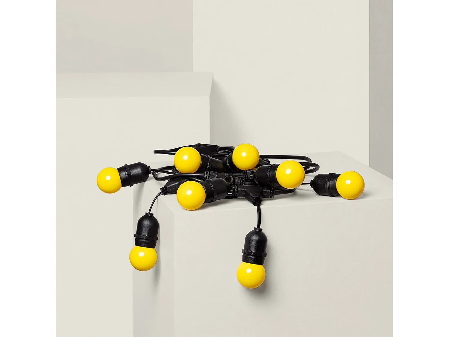 Guirnalda Exterior con Bombillas LED E27 5.5m IP65 Negro Amarillo