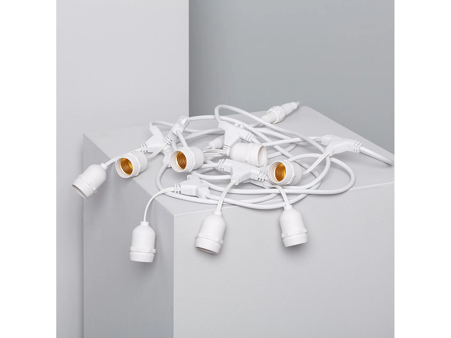 Guirlande Extérieure avec 8 Douilles E27 5.5m Blanche IP65  Blanc