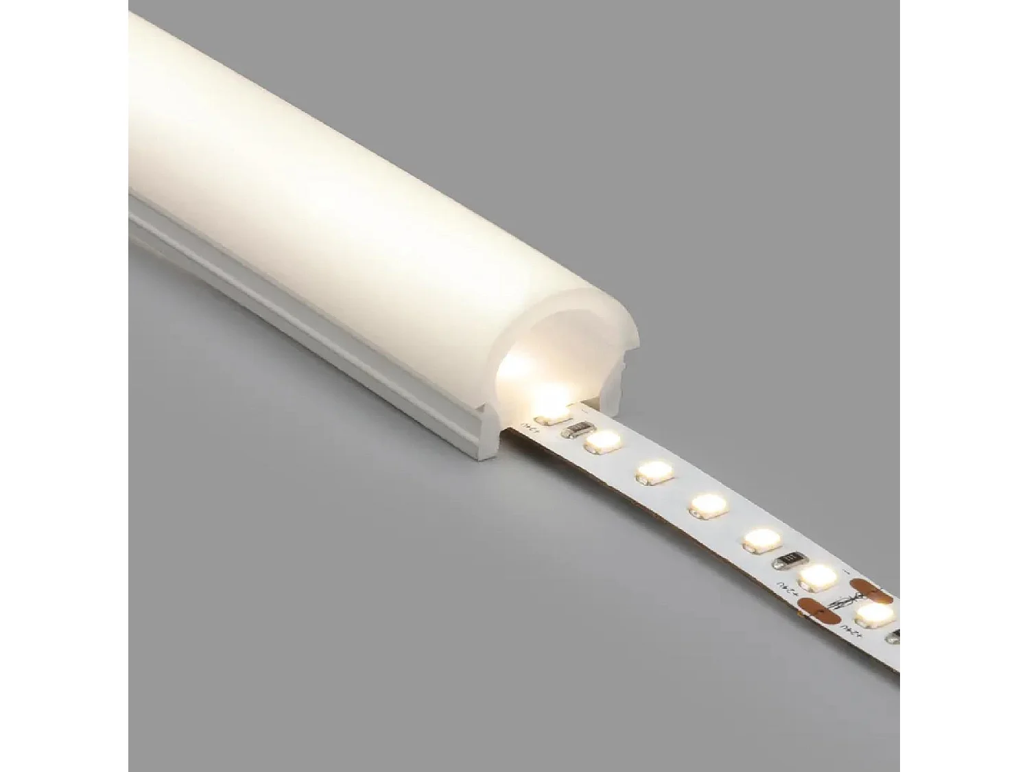 Profilé Néon SFLEX 24x18 Semi-Circulaire Courbe Verticale pour Rubans LED IP20 jusqu'à 15 mm 2 m