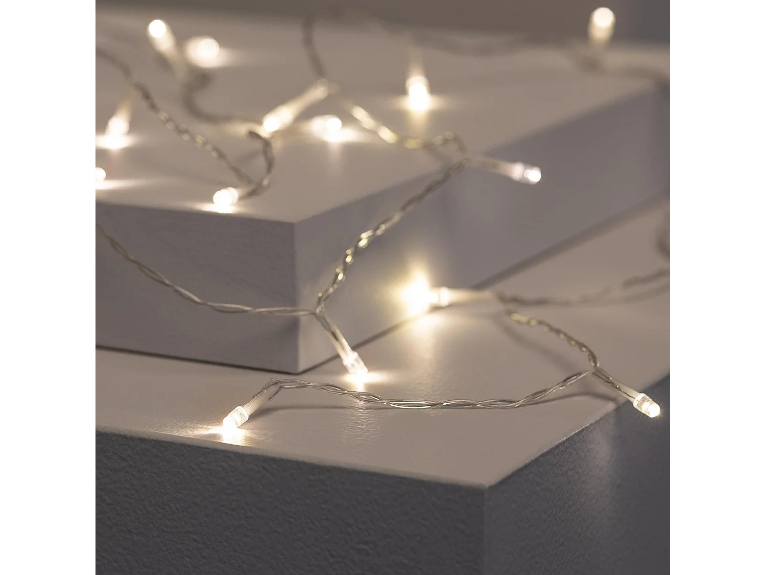 Ghirnalda LED Solare Per Esterni Lilac 5m 3000K Bianco Caldo