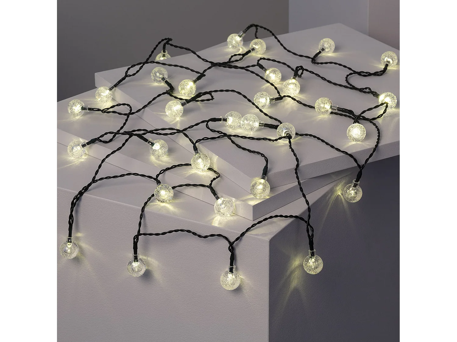 Guirlande LED Extérieure Solaire 30 Boules 5m 3000K Blanc chaud