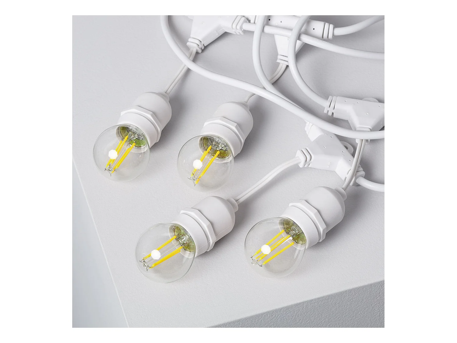 Kit Guirlande Waterproof 5.5m Blanche + 8 Ampoules LED E27 Filament 4W 4000K Blanc neutre