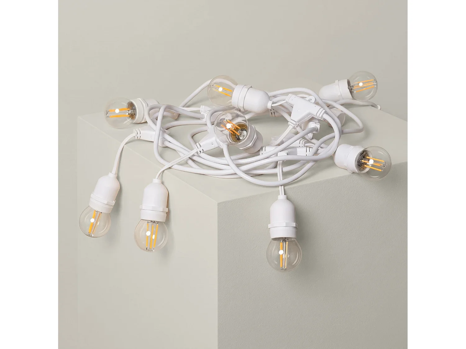 Guirnalda Exterior con Bombillas LED E27 Filamento 5.5m IP65 Blanco 2700K Blanco Cálido