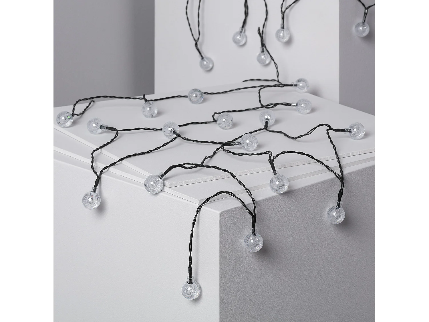 Guirnalda Solar Exterior 30 Bolas LED 5m RGB