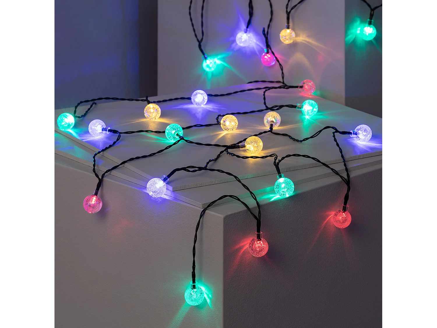 Ghirlanda LED Solare per Esterni 30 Sfere 5m RGB