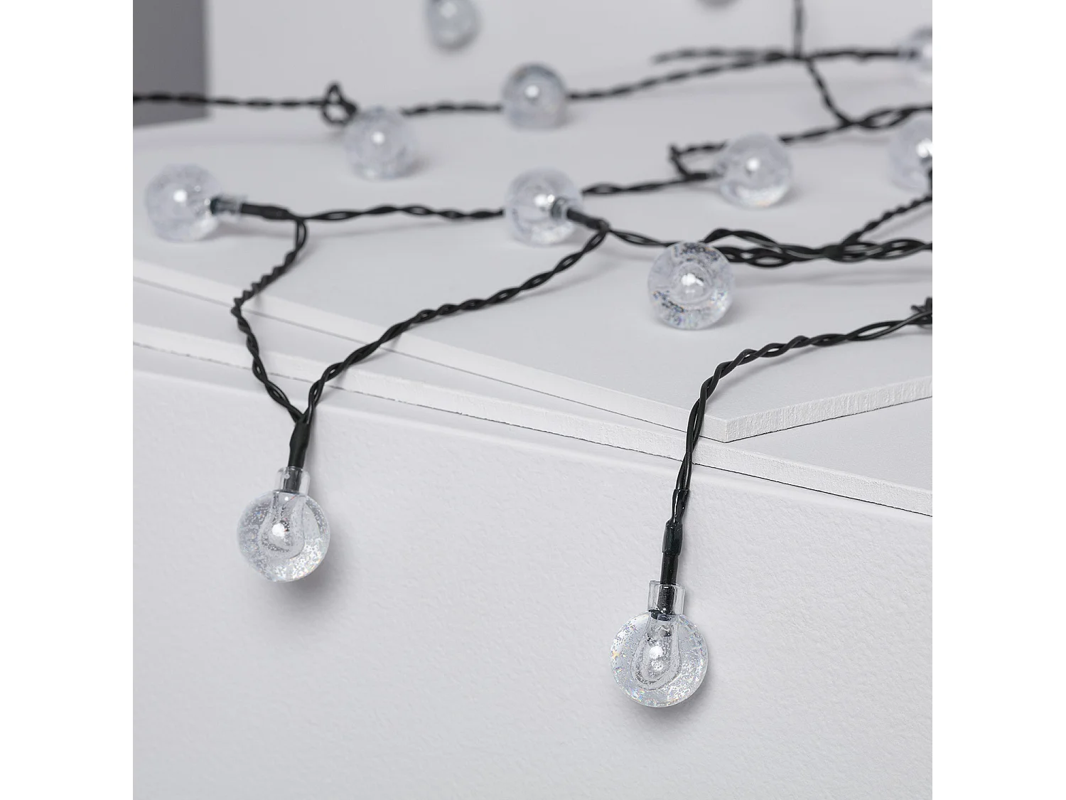 Ghirlanda LED Solare per Esterni 30 Sfere 5m RGB