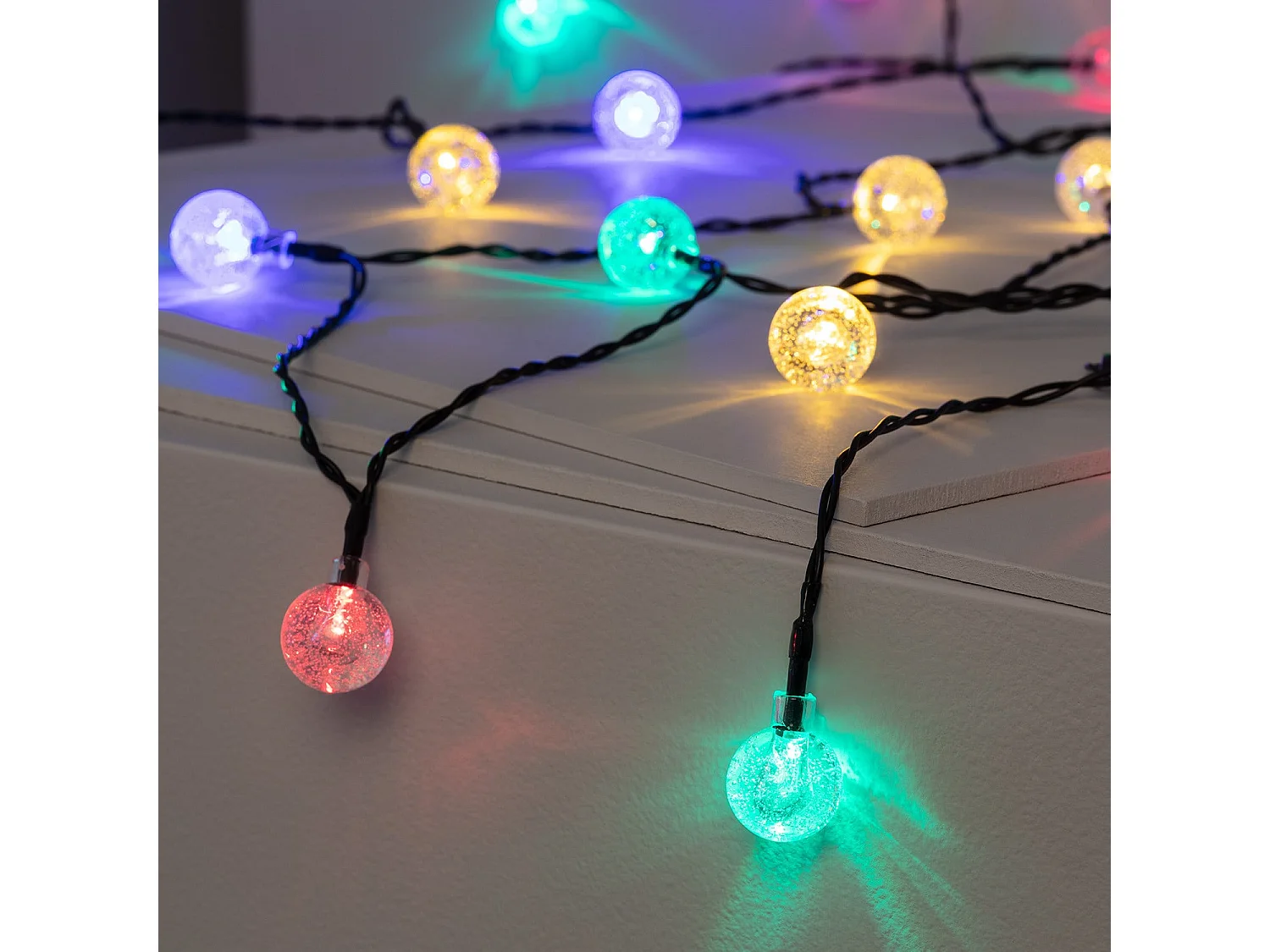 Ghirlanda LED Solare per Esterni 30 Sfere 5m RGB