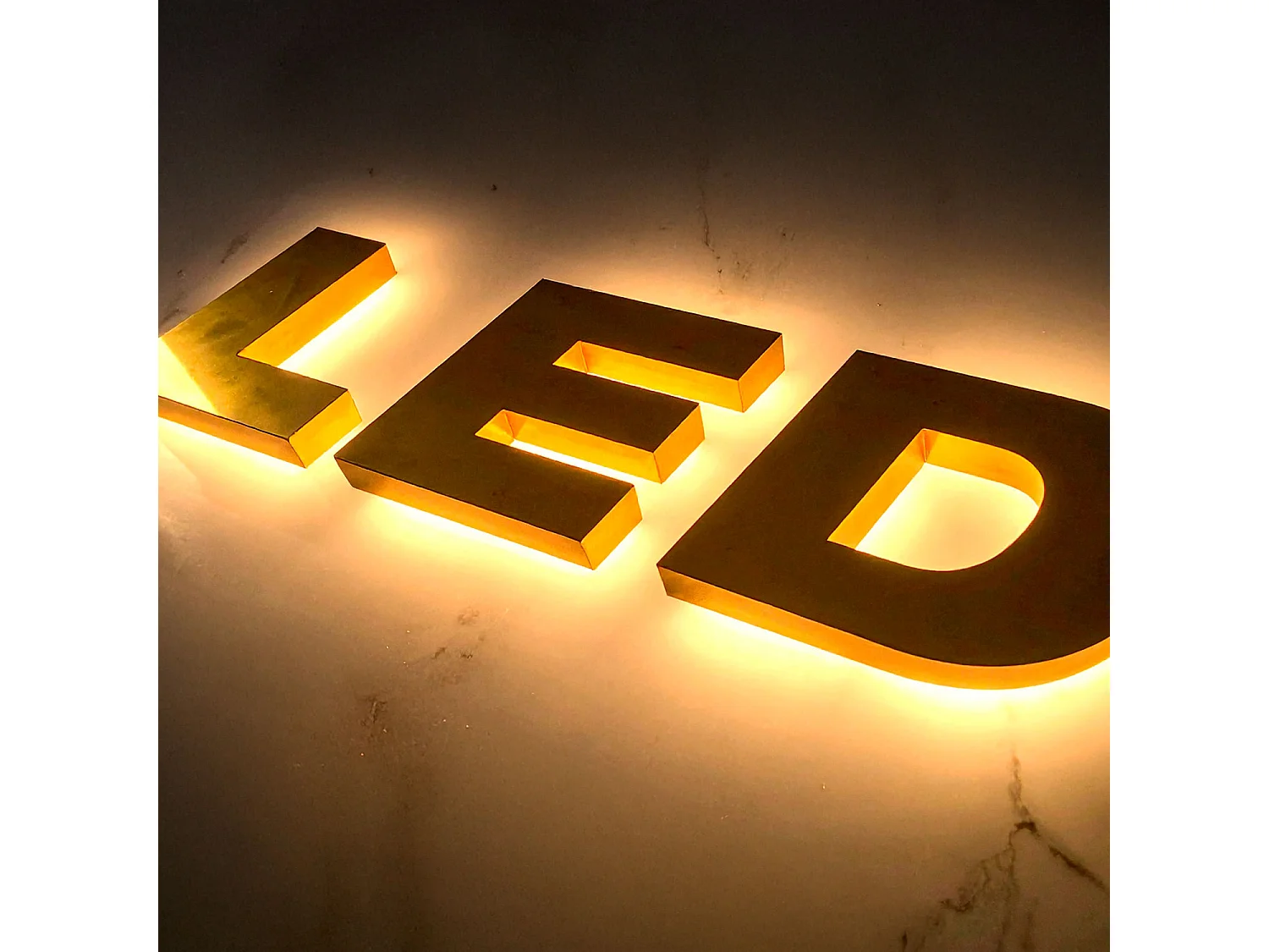 Ruban LED 12V SMD ZIG ZAG 60 LED/m 5m 7W/m 700lm/m Largeur 6mm Coupe 5cm IP20 5000K Blanc froid