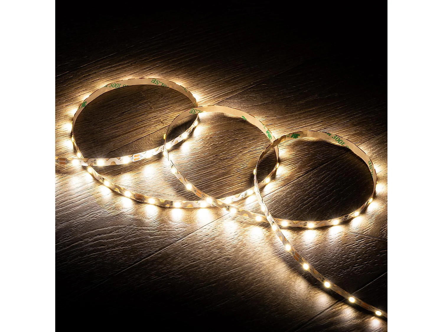 Bobina 5m Striscia LED 12V SMD ZIG ZAG 60 LED/m 7W/m 700lm/m IP20 Larga 6mm Taglio 5cm 2700K Bianco Caldo