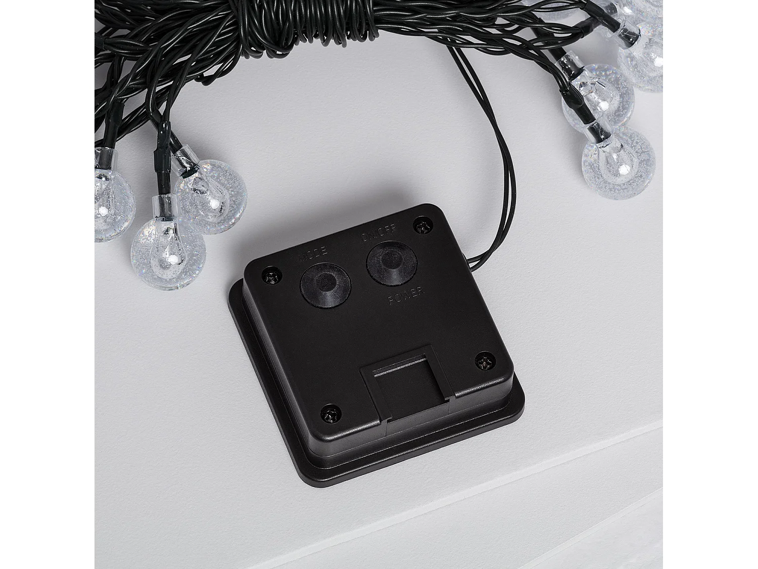 Guirlande LED Extérieure Solaire 30 Boules 5m 5000K Blanc froid