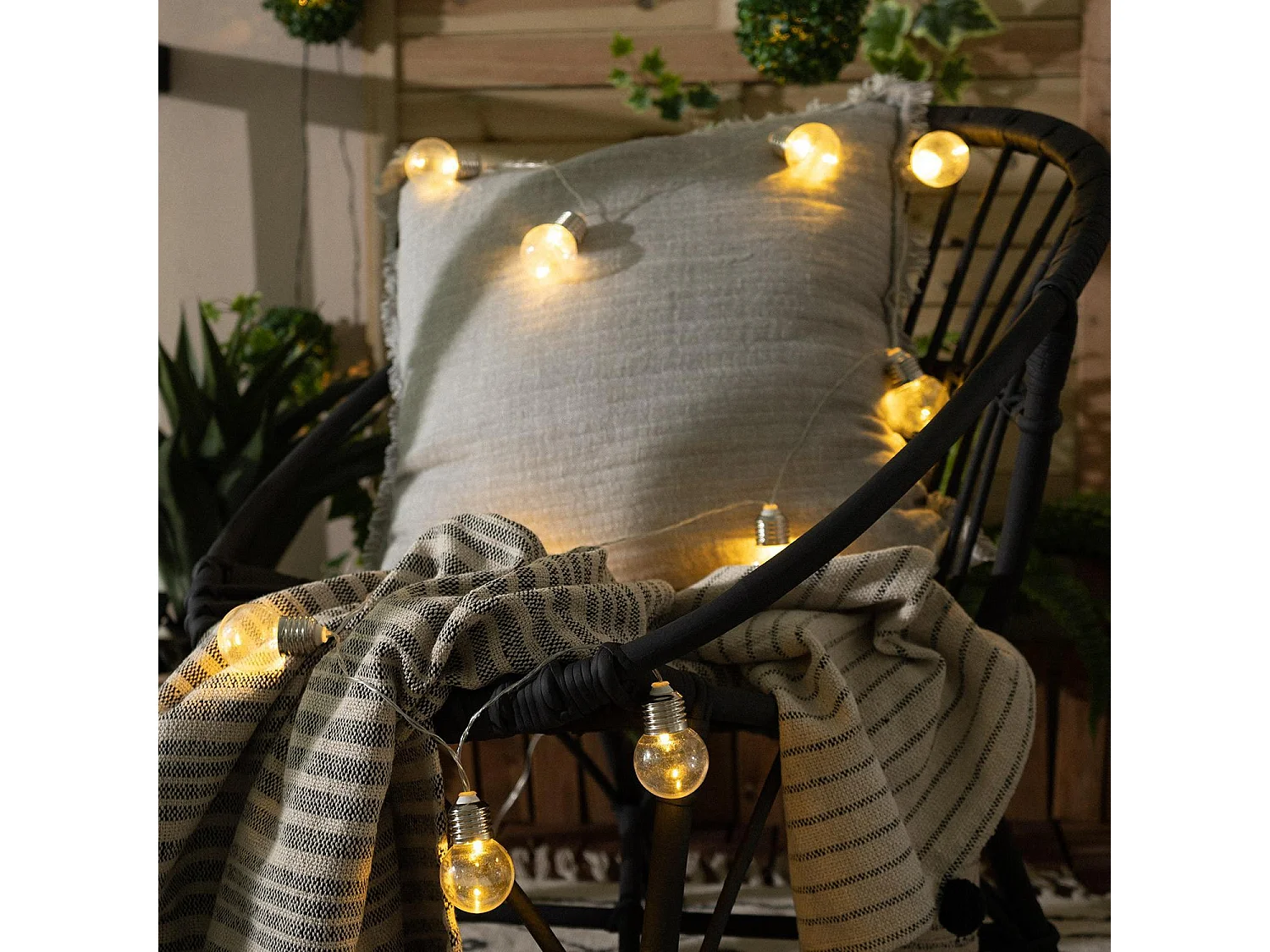 Guirlande d’Ampoules LED Solaire Galilei 2m  3000K Blanc chaud