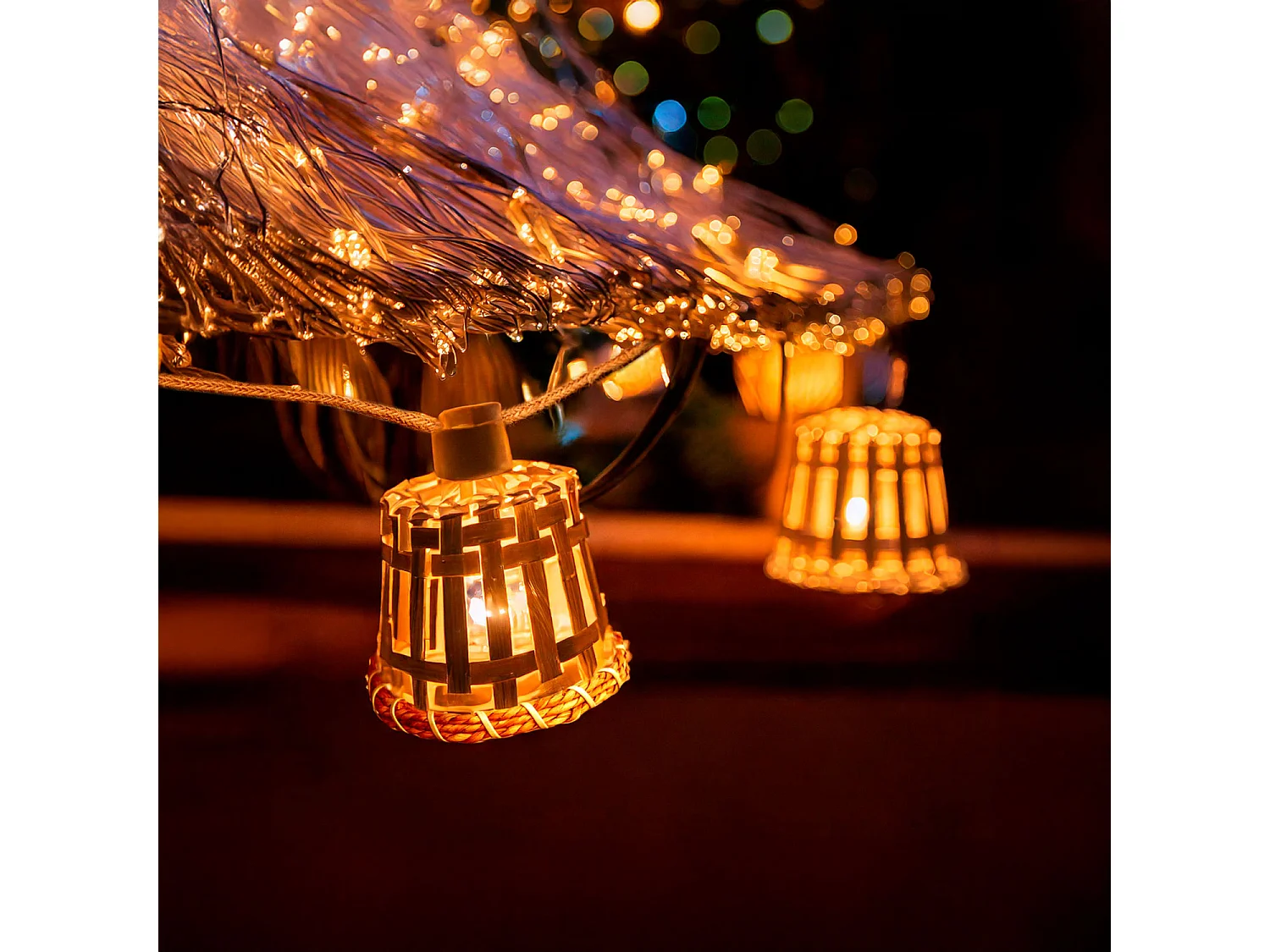 Ghirlanda LED Per Esterni con Batteria Baloo 7m Naturale