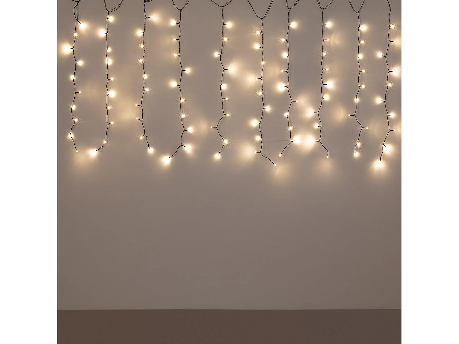 Rideau de Guirlande LED 3m Short Noir 3000K Blanc chaud