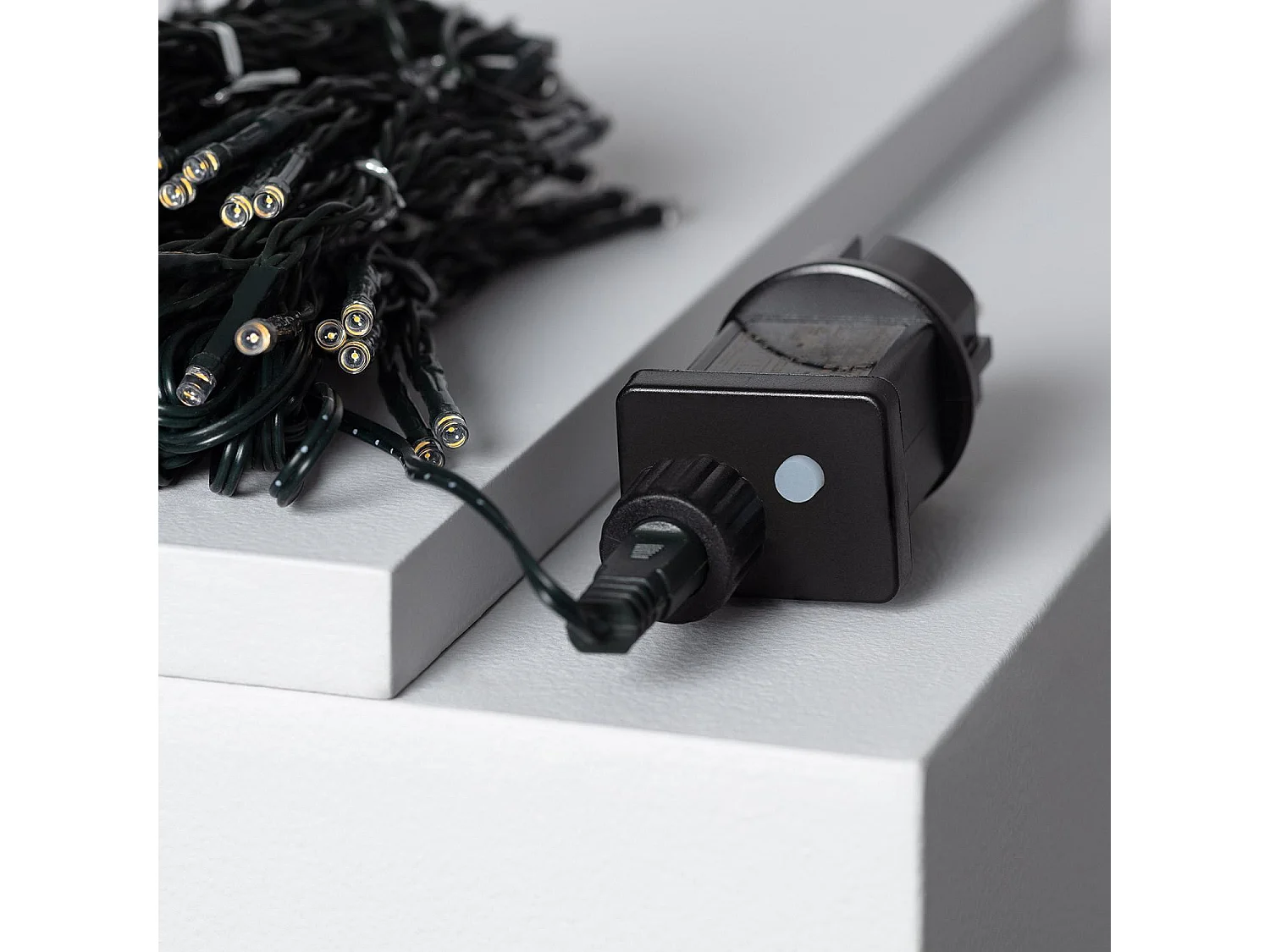 Cortina de Guirnaldas LED 3m Short Negro 3000K Blanco Cálido