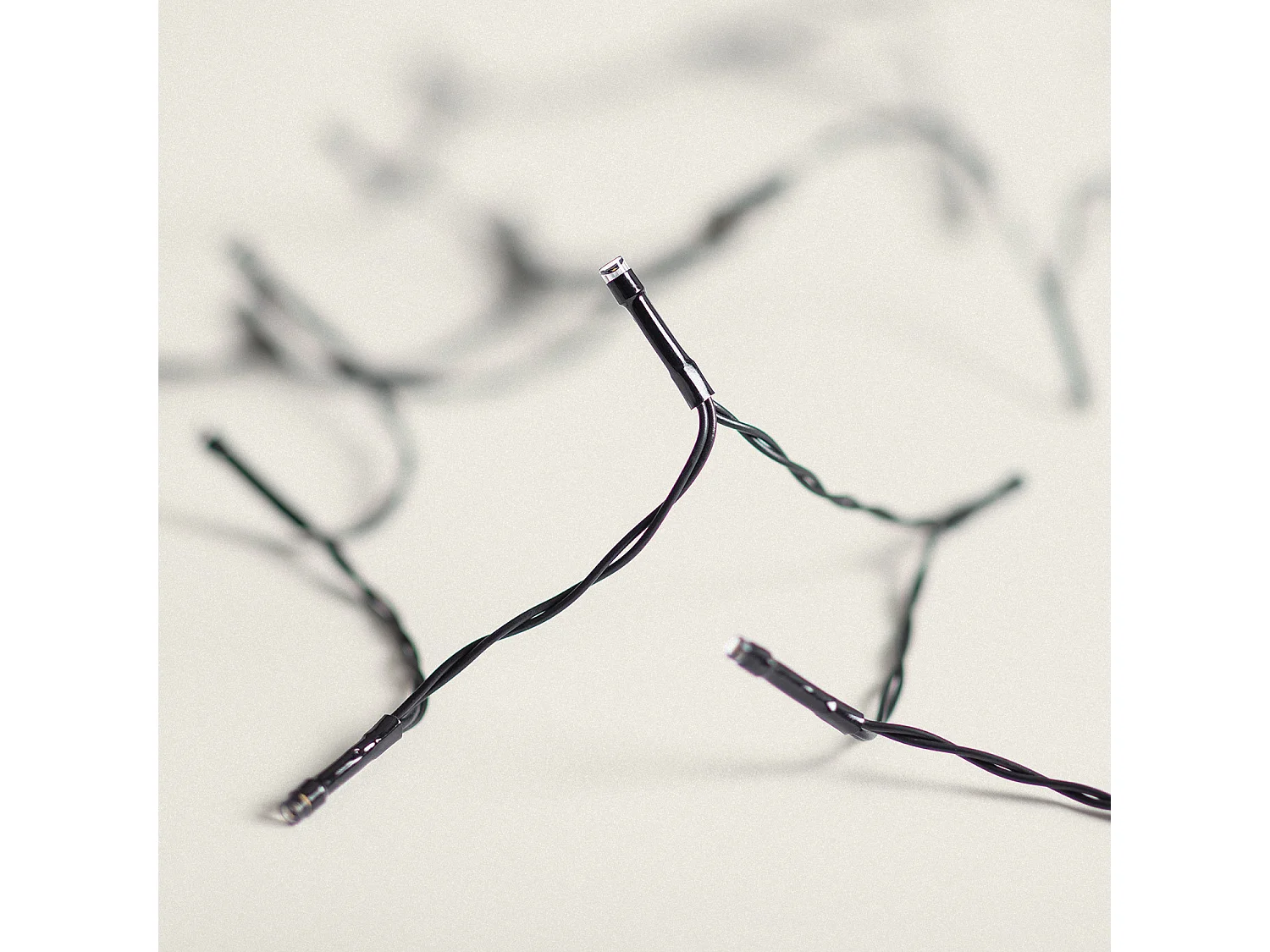 Guirlande LED Extérieure Câble Noir à Piles 3,5 m Blanc Chaud 2700K