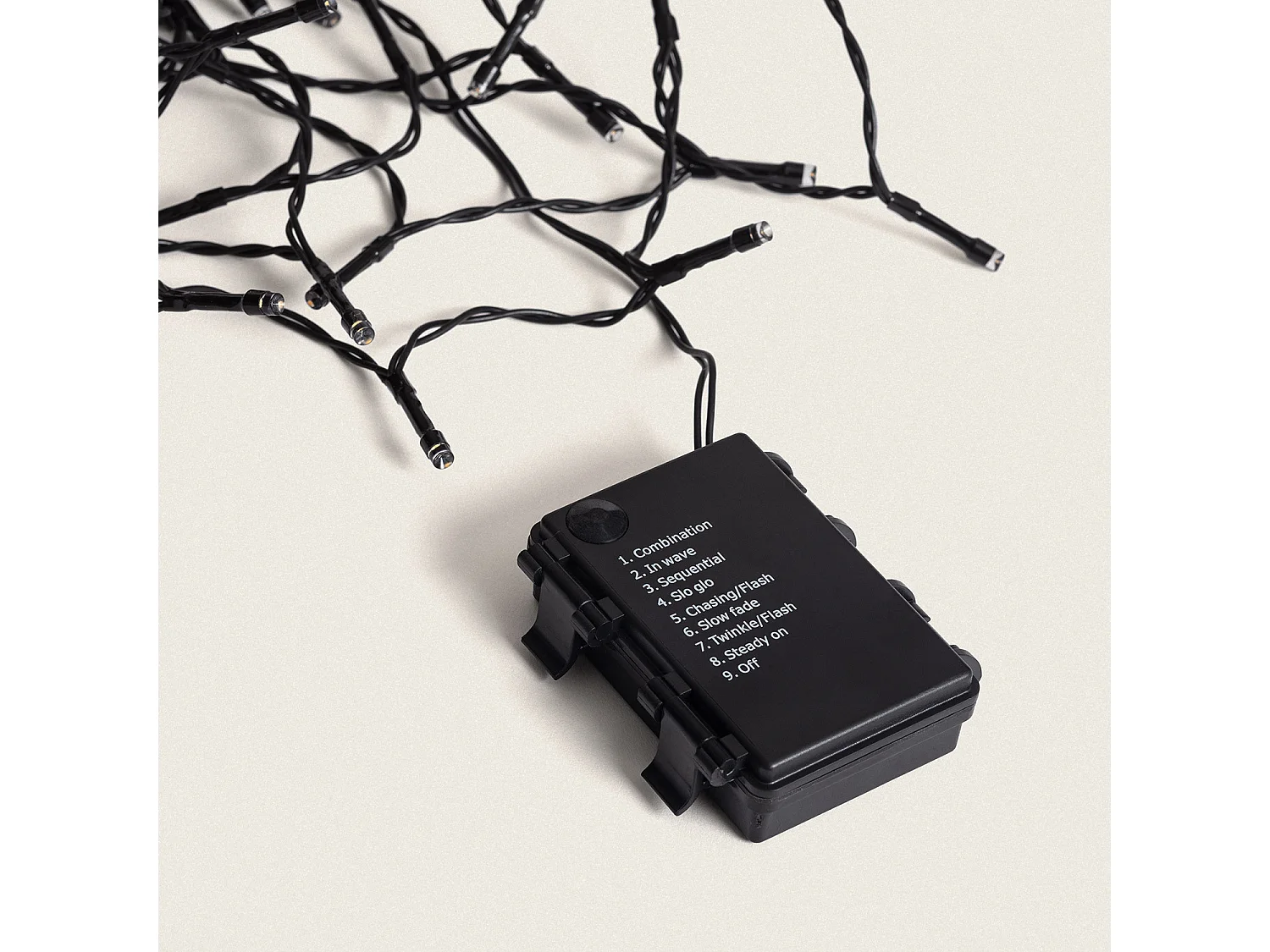 Guirlande LED Extérieure Câble Noir à Piles 3,5 m Blanc Chaud 2700K