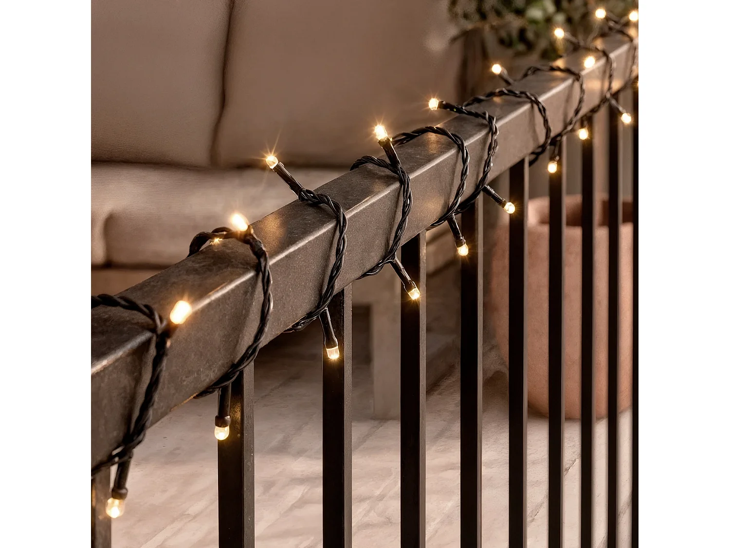 Guirnalda Solar Exterior Cable LED 12m 3000K Blanco Cálido
