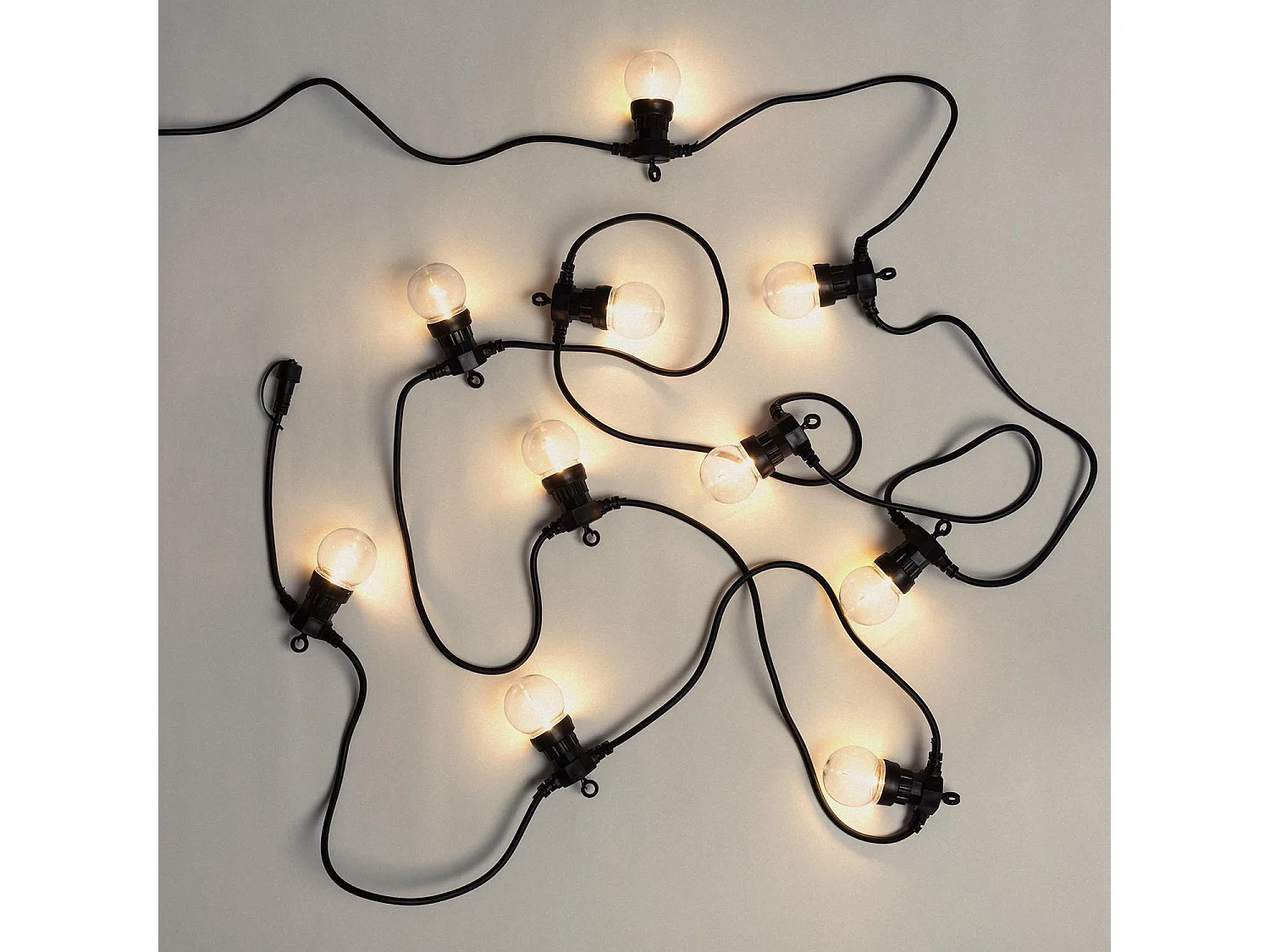 Guirnalda Luces Exterior Easyfit 12VAC con 10 Bombillas 5.65m 2700K Blanco Cálido