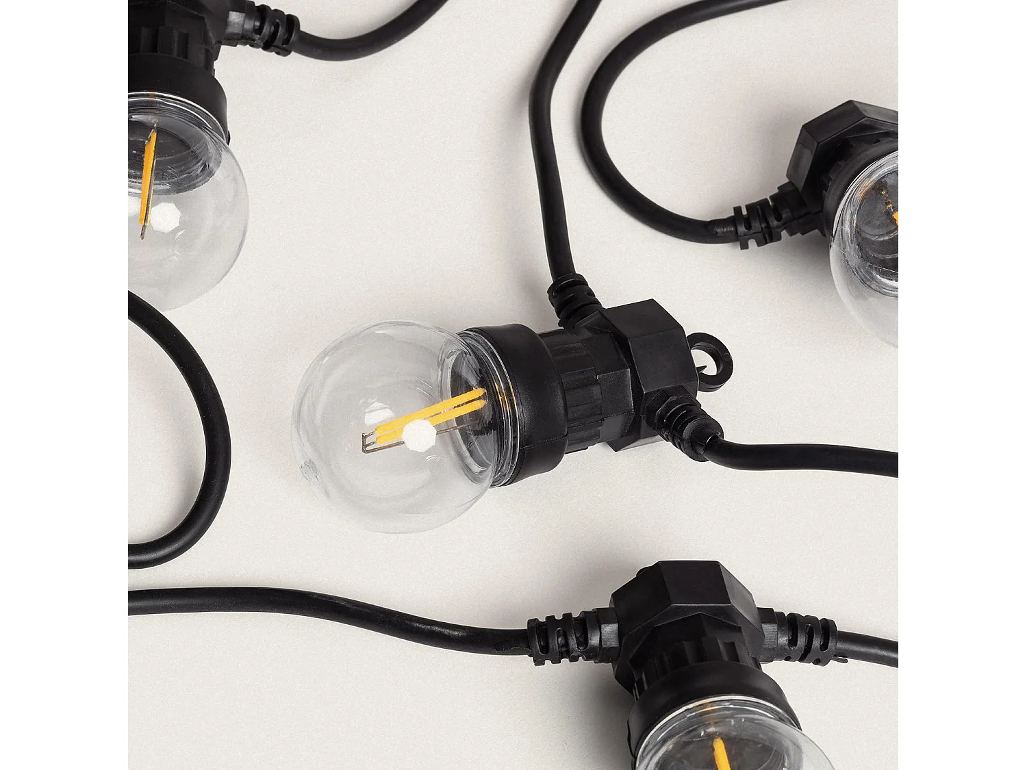 Guirnalda Luces Exterior Easyfit 12VAC con 10 Bombillas 5.65m 2700K Blanco Cálido