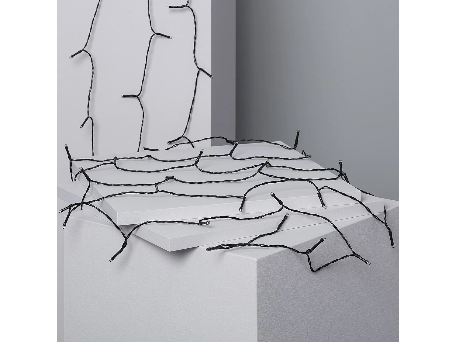 Guirlande LED Extérieure Solaire Câble 12m RGB