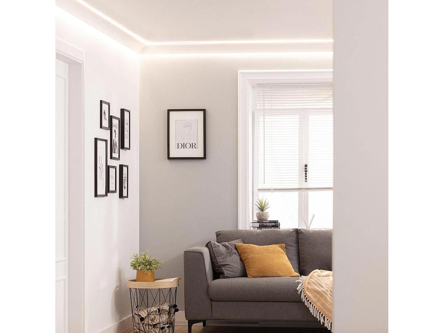 Modanatura per 2 Strisce LED 2m Arco Bianco