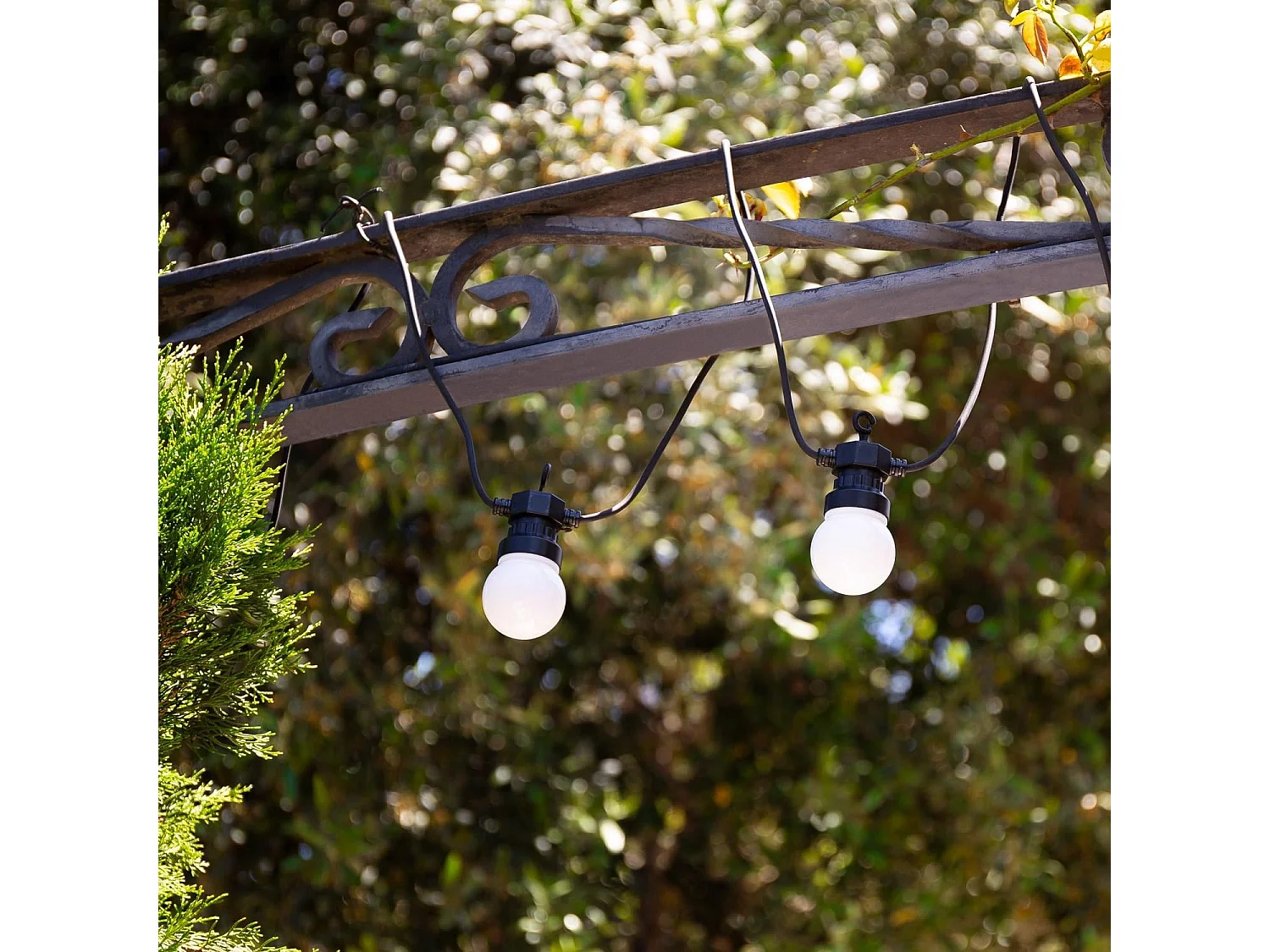 Guirnalda de Bombillas LED Solar Exterior Kuiper 7m Blanco