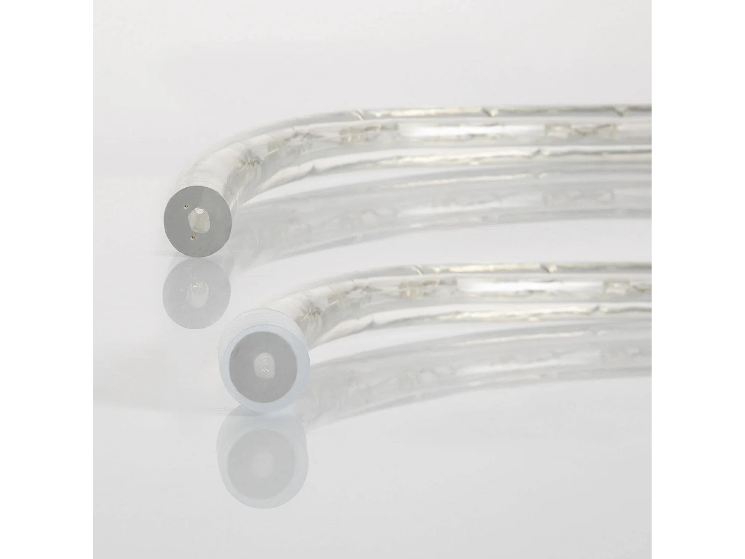 Gaine LED Ronde 220V AC 36 LED/m Blanc Chaud IP65 sur Mesure Coupe Tous les 100cm  15 m