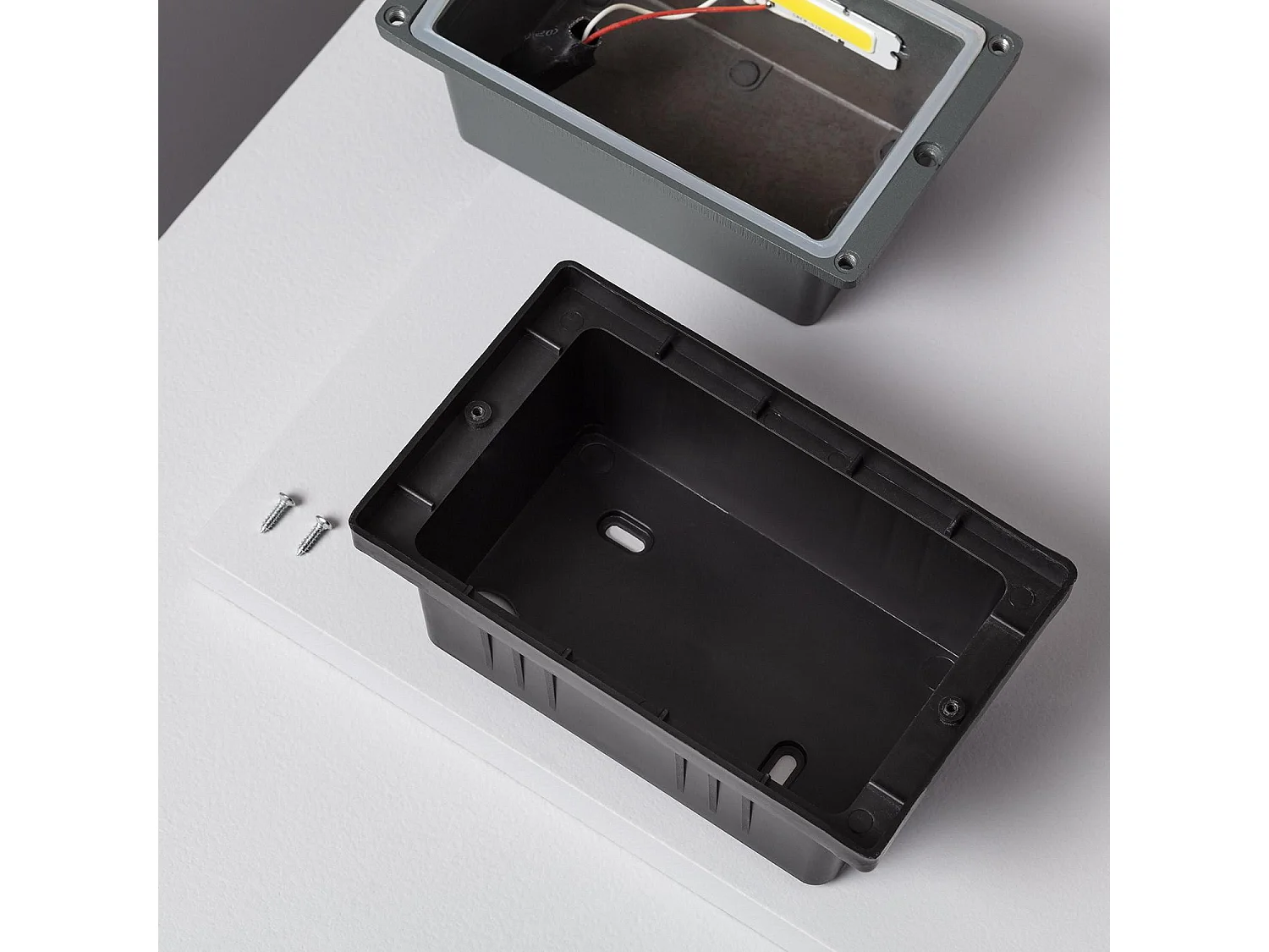 Balise LED Extérieure 3W Encastrable au Mur Mystic Grise 6000K Blanc froid