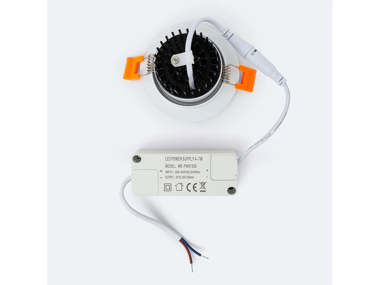 Spot Downlight LED 7W Rond COB CRI90 Coupe Ø 70 mm No Flicker 2700K Blanc chaud