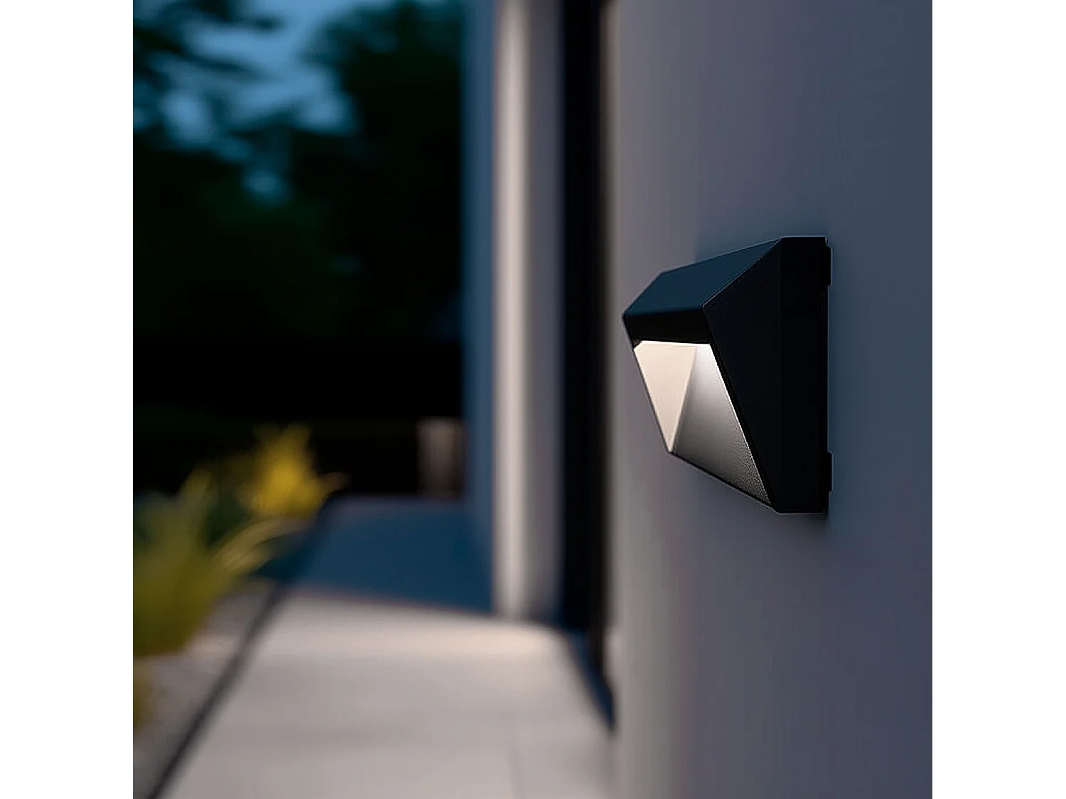 Balise LED Extérieure 2W en Saillie au Mur Chester 6000K Blanc froid