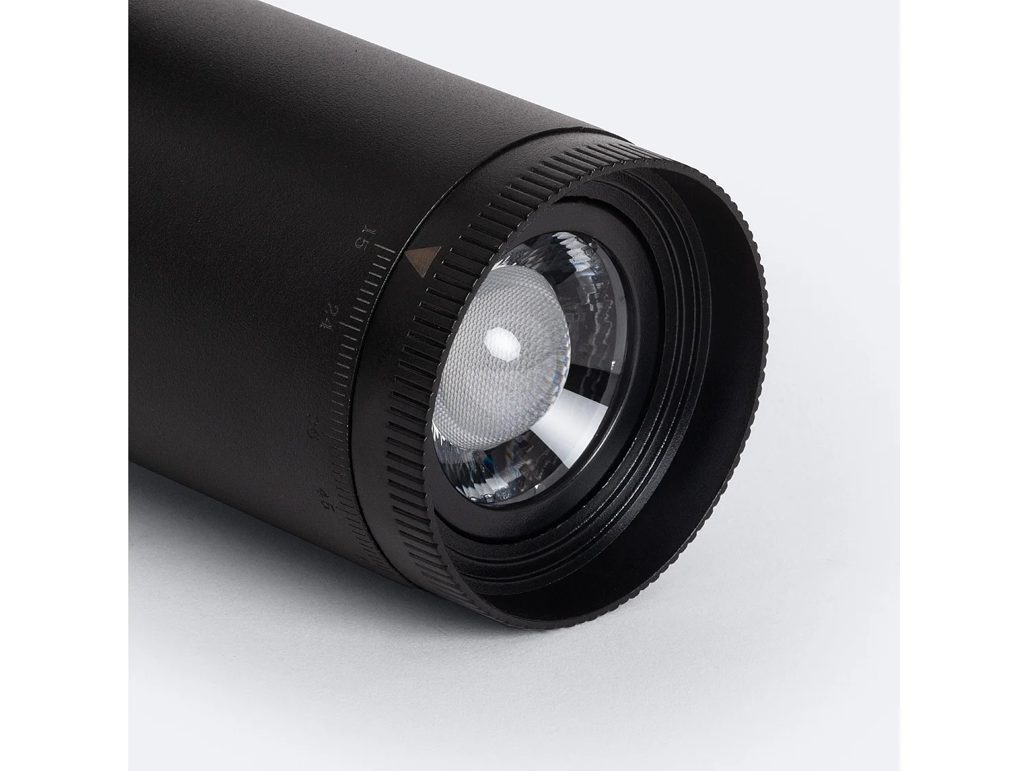 Spot LED sur Rail Monophasé 10W West CCT Sélectionnable Multi-Angle 15-60º Noir 4000K - 5000K - 6000K Sélectionnable
