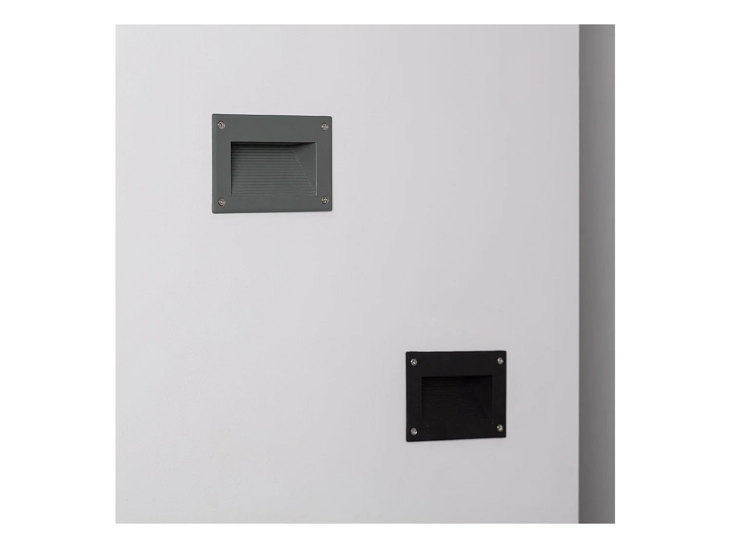 Segnapasso LED Mystic Finitura Nera 3W IP65 3000K Bianco Caldo