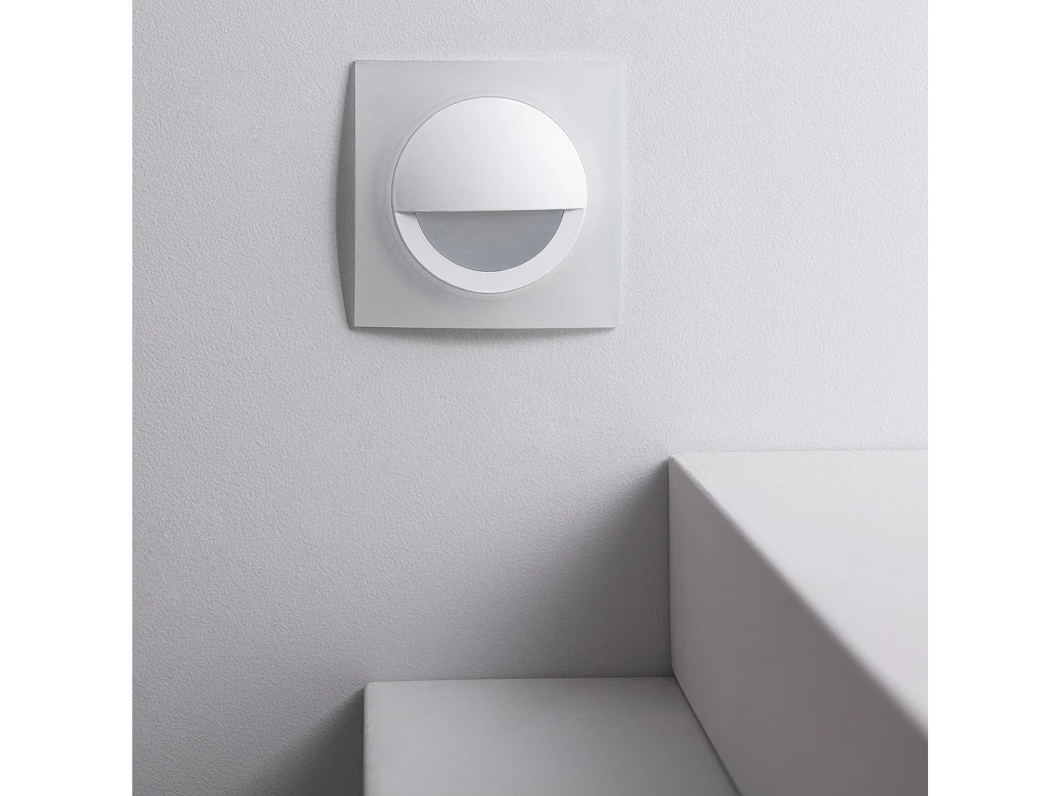 Balise LED 3W Encastrable au Mur Carrée Occulare Blanche 4000K Blanc neutre