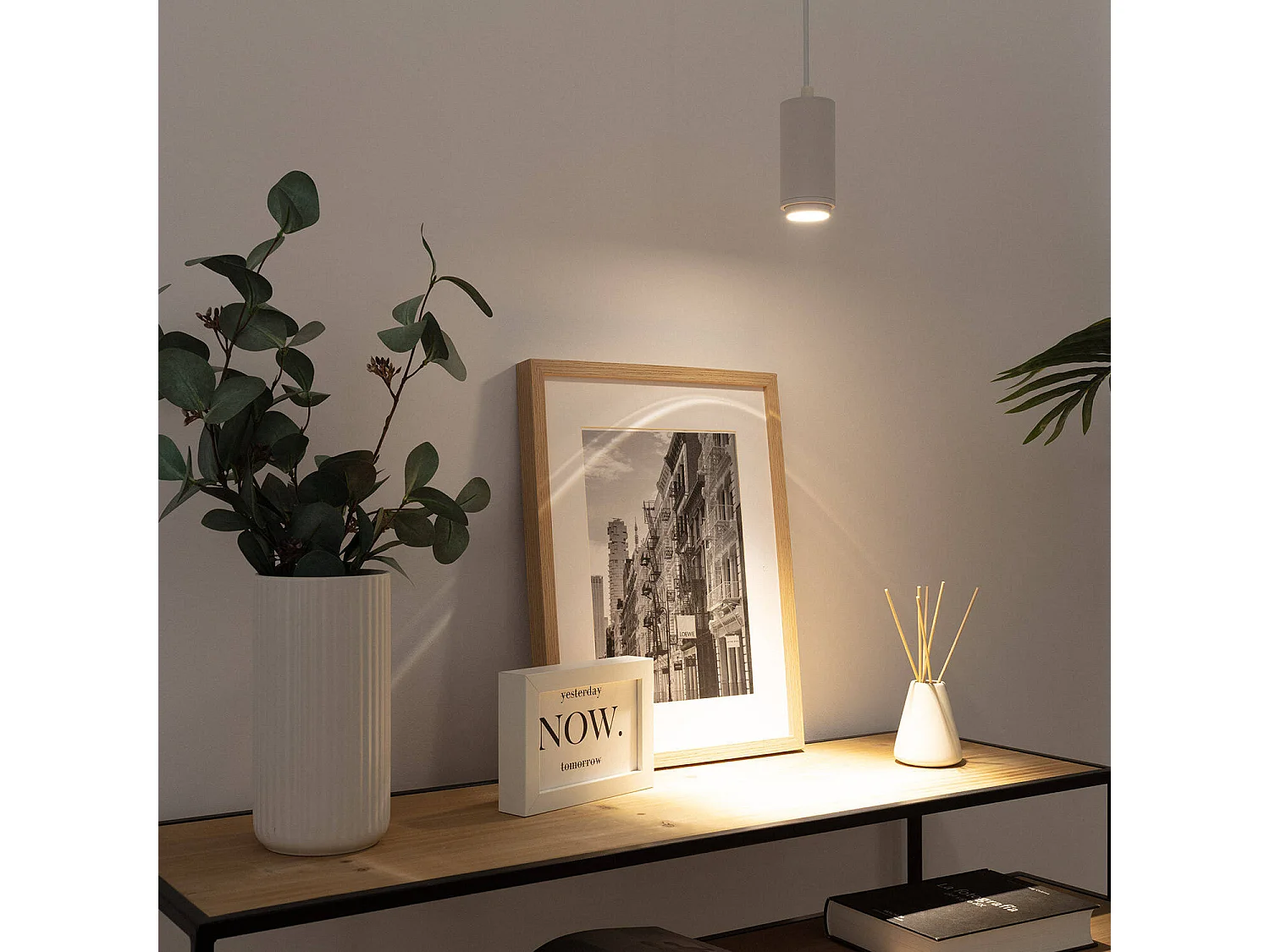 Suspension Aluminium Multiangle 10-50º pour Ampoule GU10 Blanc