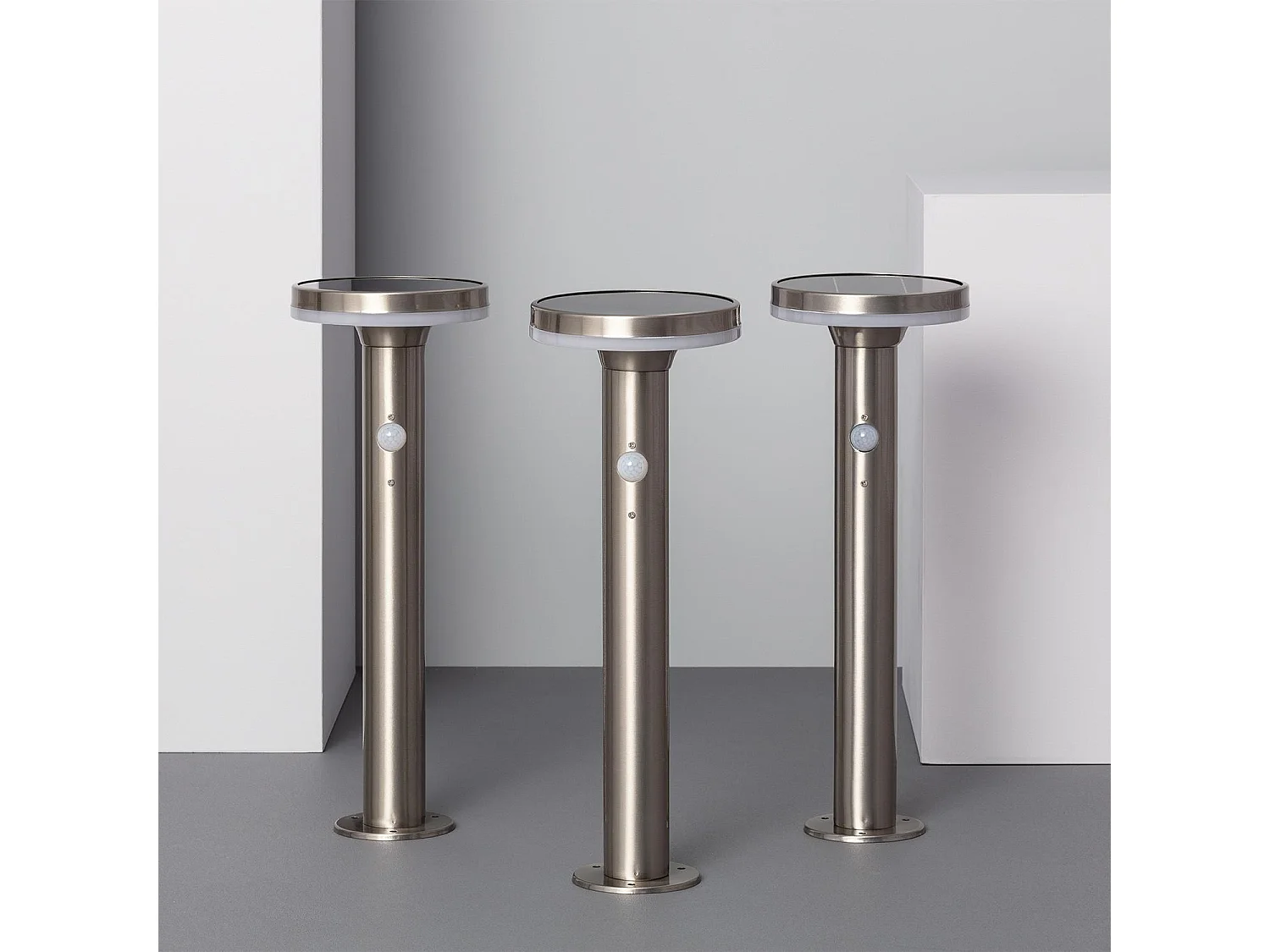 Balise LED Solaire Extérieure Helios Inox 6W en Saillie sur Pied 45cm avec Détecteur de Mouvement Helios Inox 4000K Blanc neutre