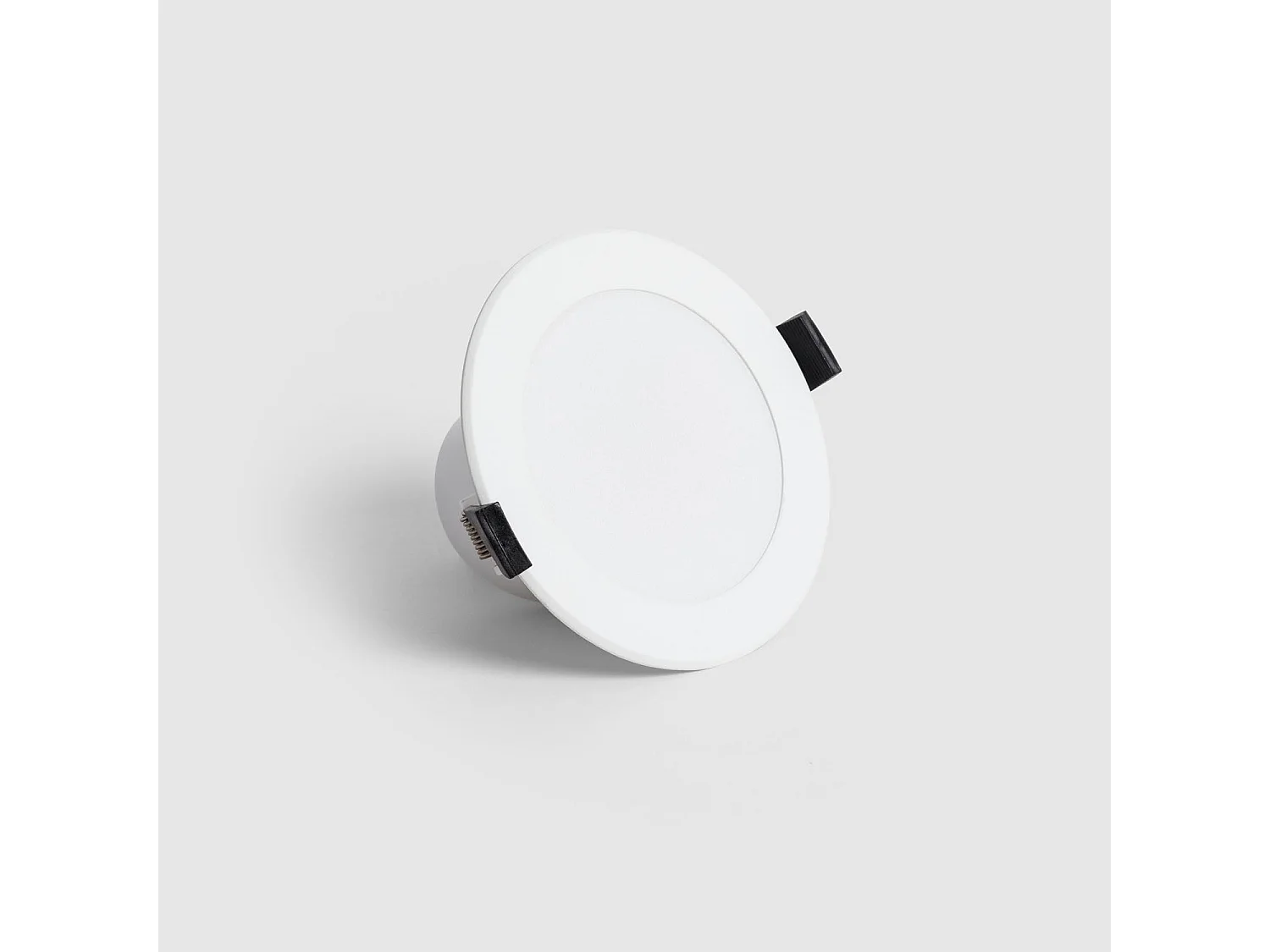 Downlight LED 10W Circular Baño IP44 Corte Ø 88 mm 2700K Blanco Cálido