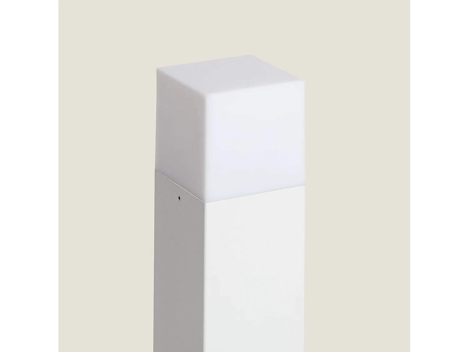 Baliza Exterior Superficie Pie 74cm Augusta Blanca Blanco